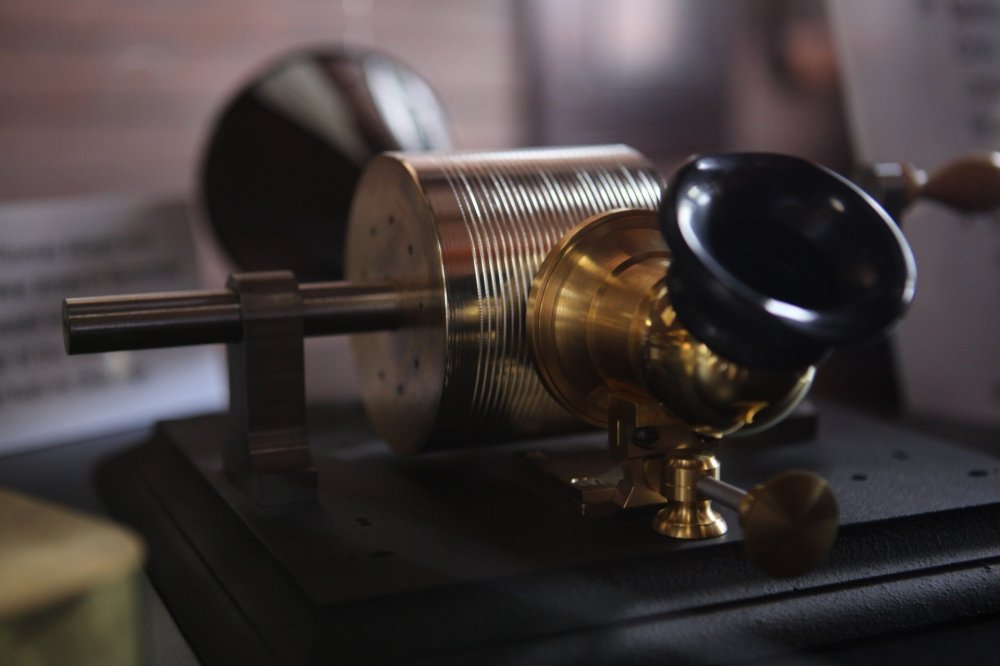 Thomas Edison Laboratory 35mm